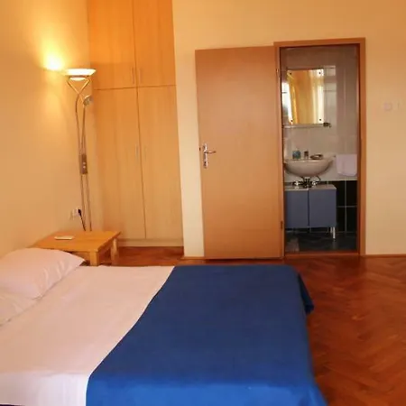 Dora * Crikvenica